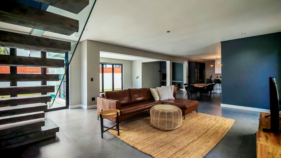 4 Bedroom Property for Sale in Sitari Country Estate Western Cape